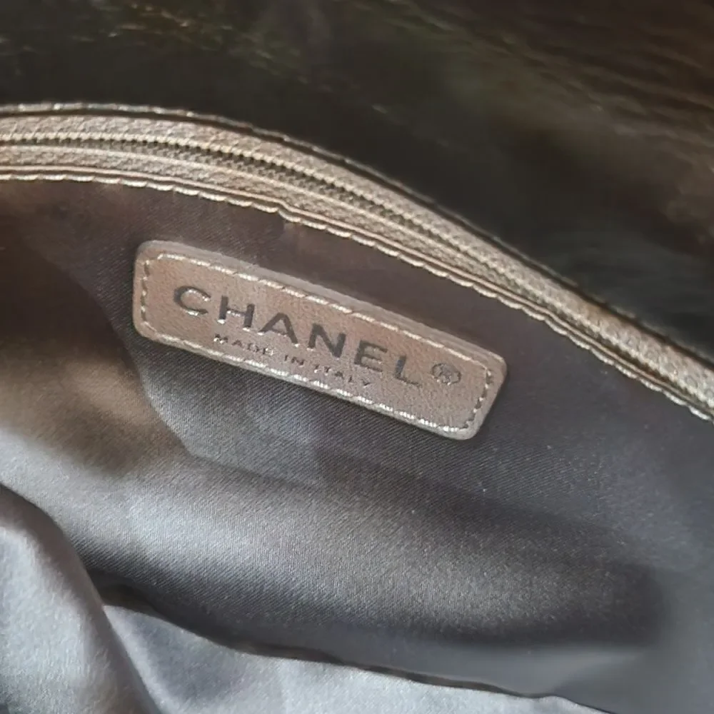 Chanel Black Patent Leather Handbag - Picture 16 of 16